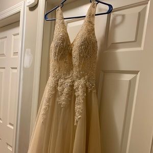 Brand new never worn Prom dress